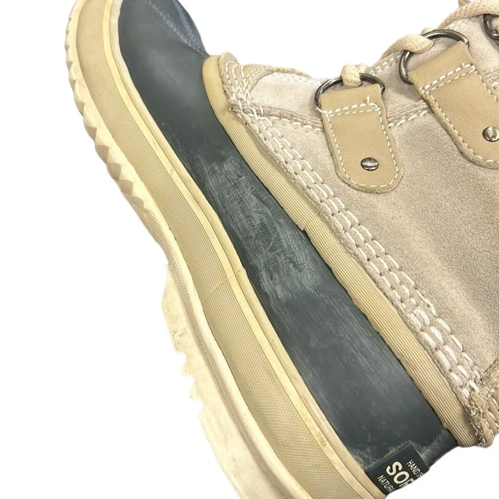 Sorel‎ Joan of Arctic Boots Women’s 7 Waterproof Warm Winter Outdoors in Oatmeal
